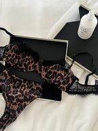 French Underwear Set Leopard Sexy Steel Ring Lace Triangle Cup Bra Brief Suits Vintage Fashion Push Up Lingerie Ins Bodycon