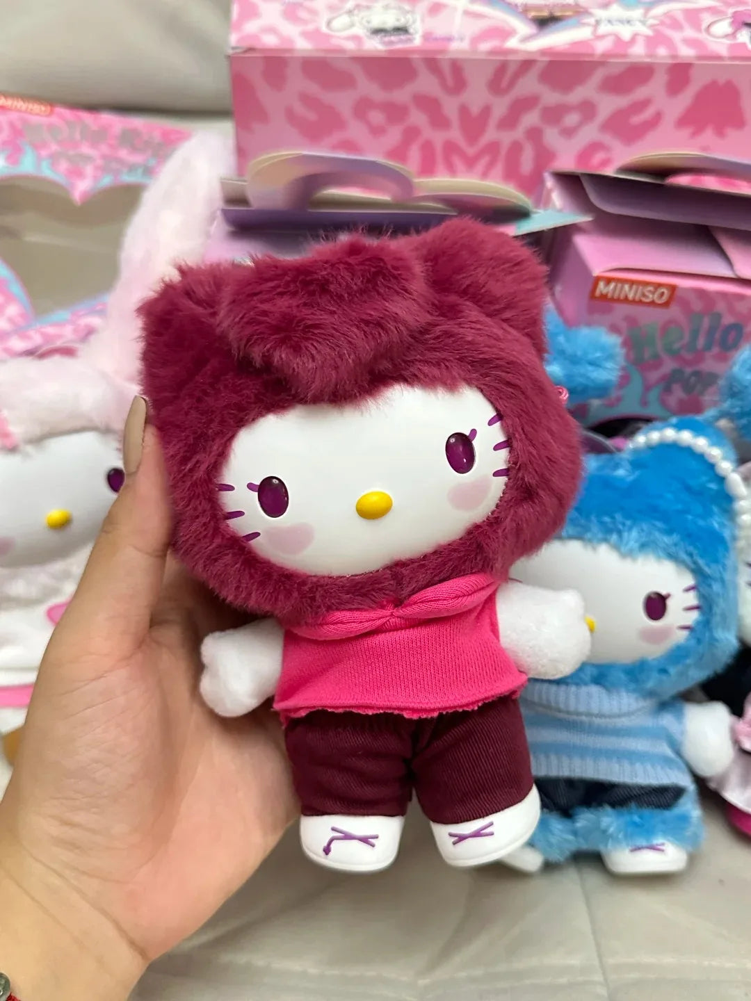 Genuine Hello-Kitty Pop Star Velvet Pendant Series Vinyl Doll Blind Box Trendy Kawaii Surprise Gift Lovely Trendy Blind Box Toys