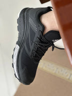 HIKEUP Outdoor Men's Sneakers Women Breathable Trail Running Shoes Hiking Shoes Trail Male Comfort Trekking Running Sneakers