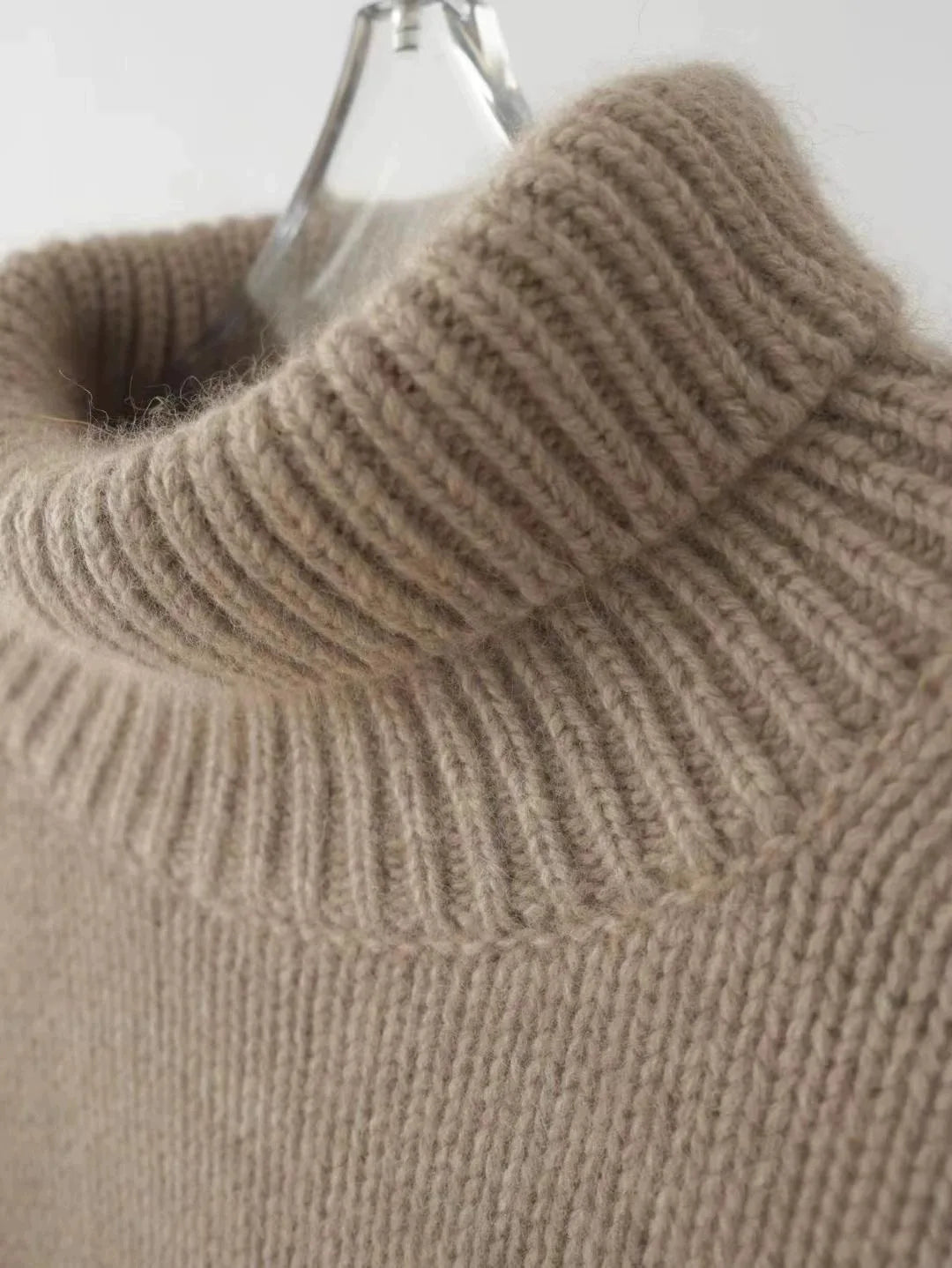 2023 autumn and winter turtleneck 100% pure cashmere women loose sweater thickened wool sweater cover lazy bottom