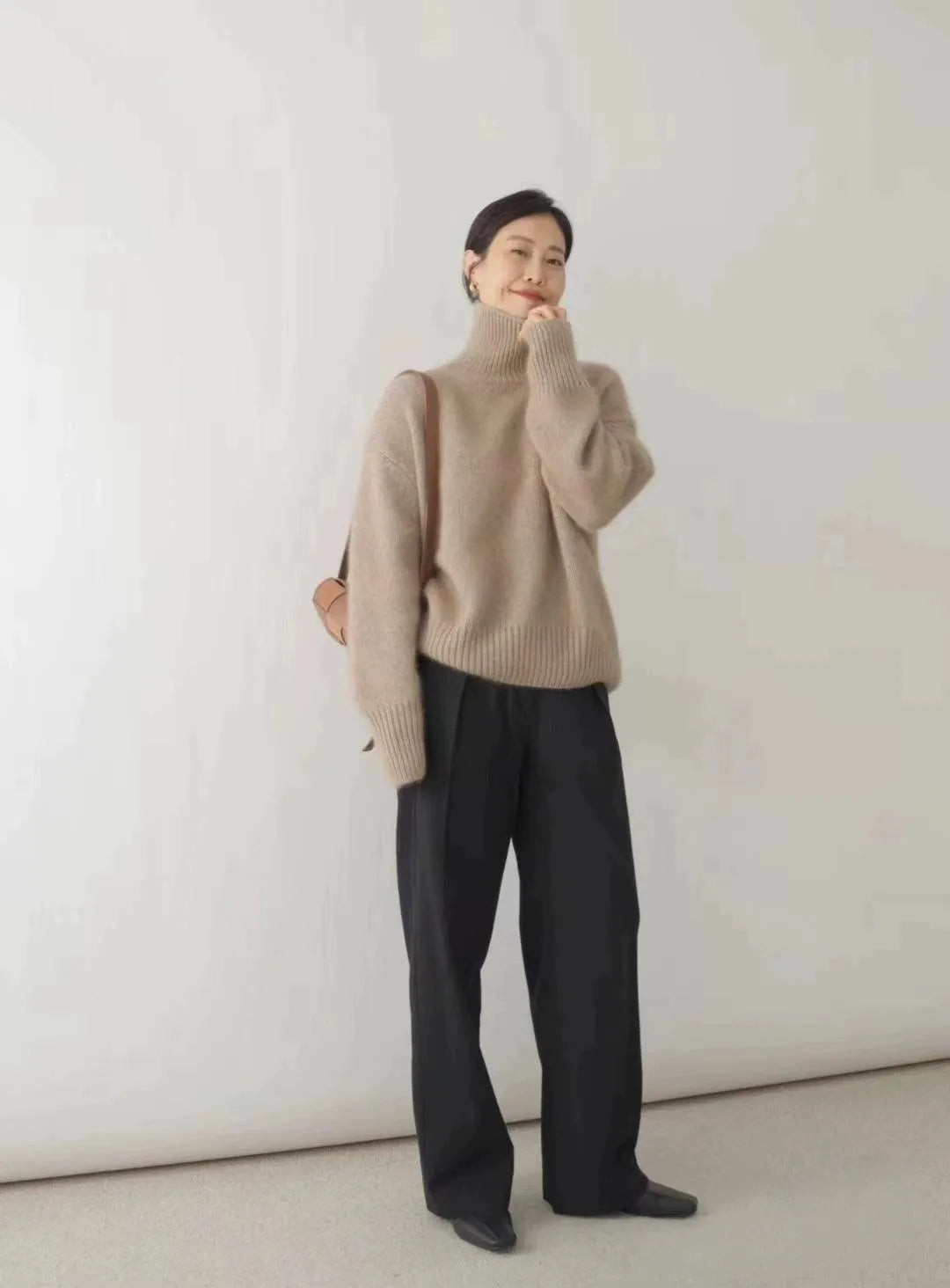 2023 autumn and winter turtleneck 100% pure cashmere women loose sweater thickened wool sweater cover lazy bottom