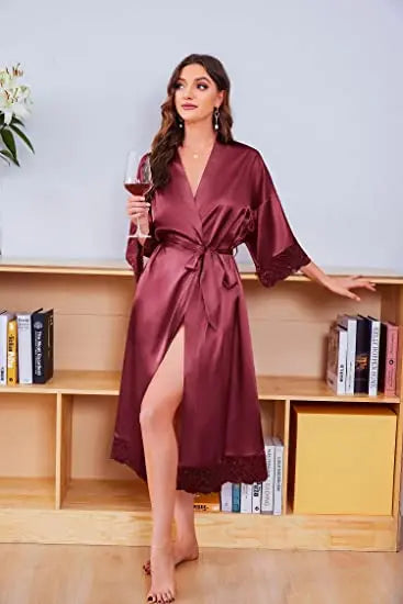 2021 New Silk Satin Lace Robes White Bridesmaid Bride Robes Bridesmaid Robes Wedding Long Robe Bathrobe