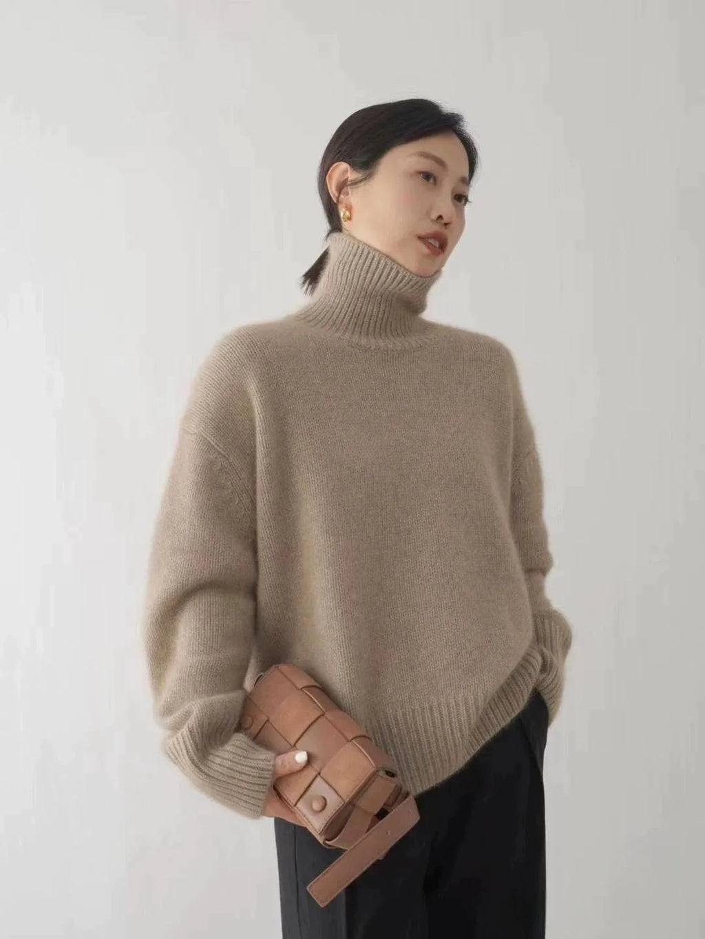2023 autumn and winter turtleneck 100% pure cashmere women loose sweater thickened wool sweater cover lazy bottom